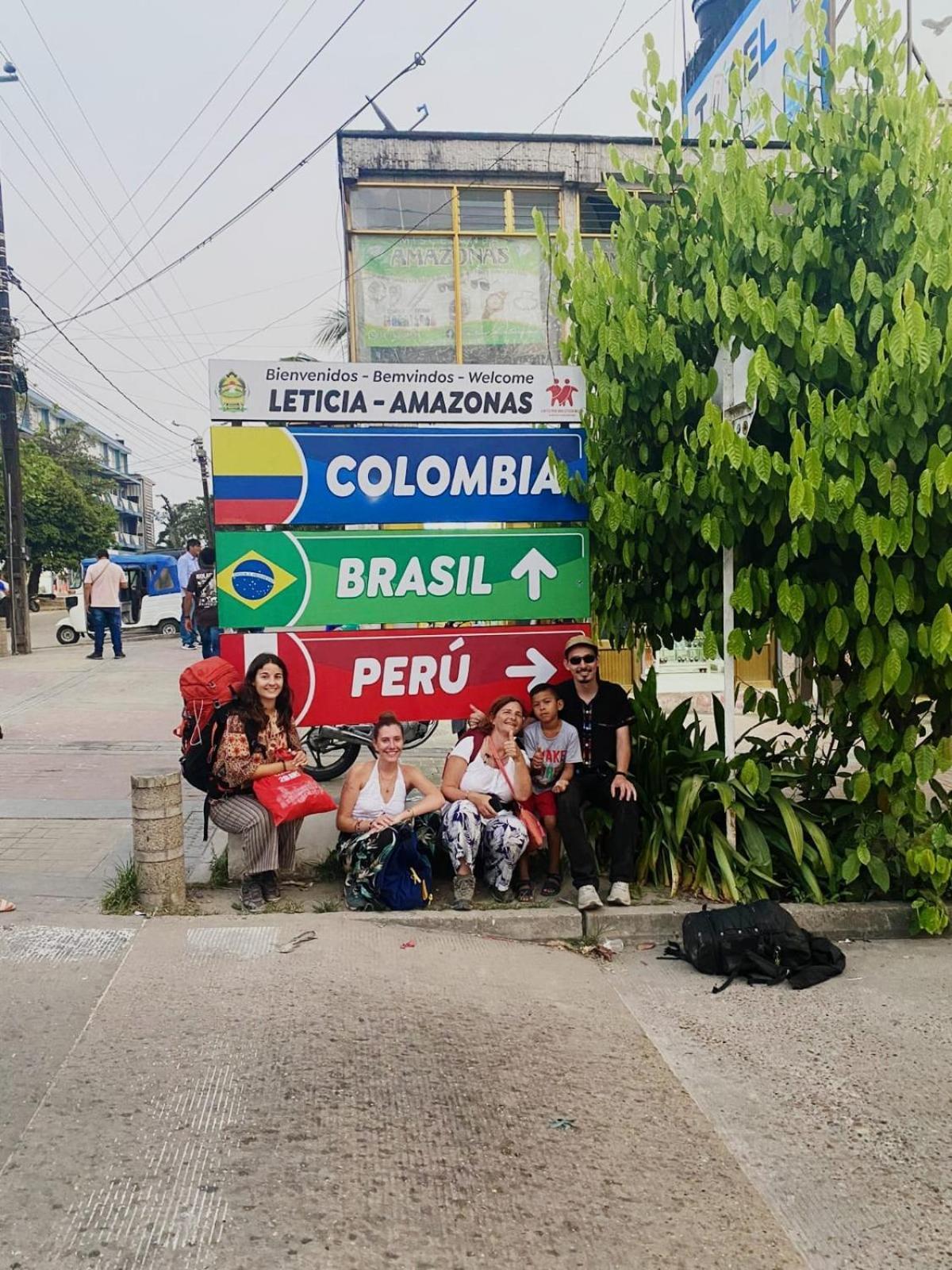 Hospedaje Y Tours Reina Arriera Amazonas Colombia Macedonia Buitenkant foto